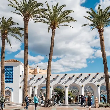 شقة Sea View Capistrano Village نيرخا